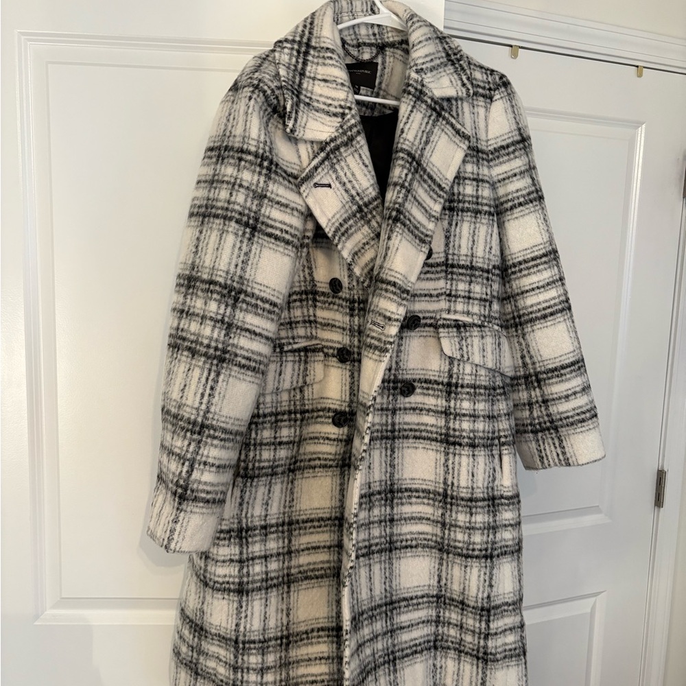 Banana Republic Black and White Plaid Coat